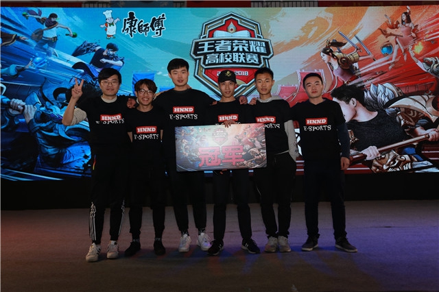 的控制上也 的控制上也